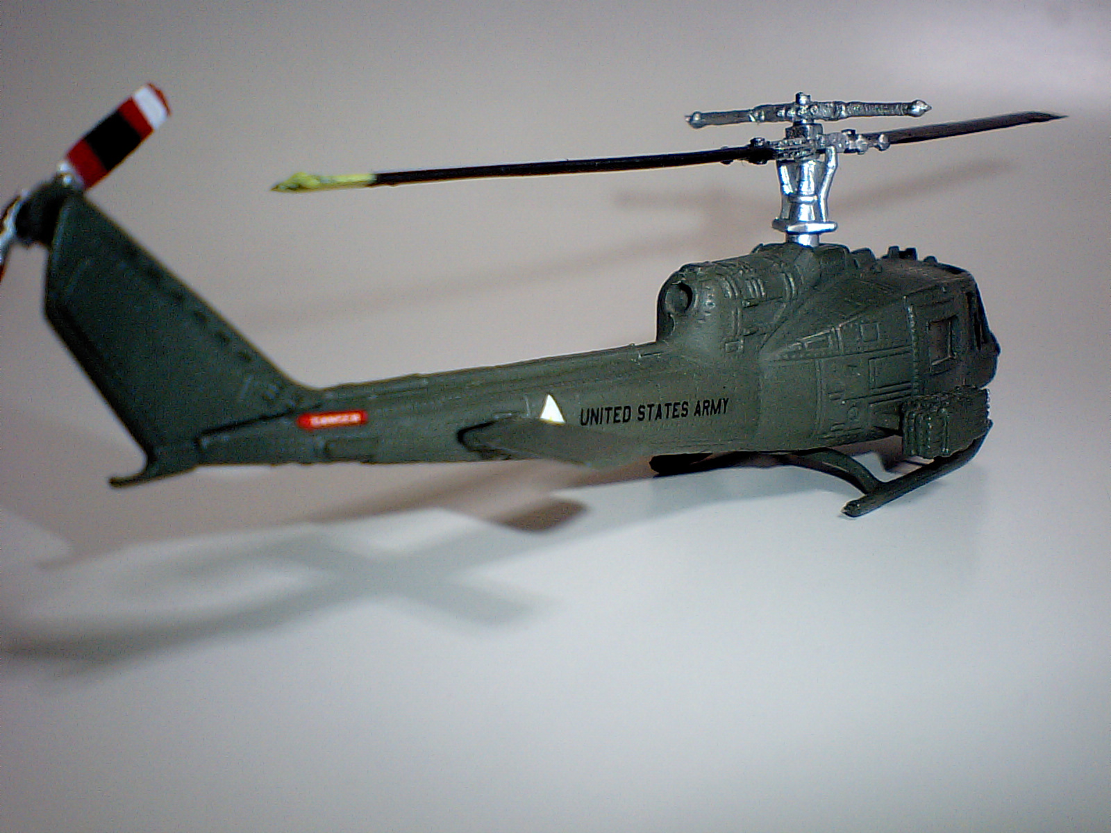 F-toys ヘリボーンコレクション UH-1 イロコイ アメリカ陸軍仕様 
